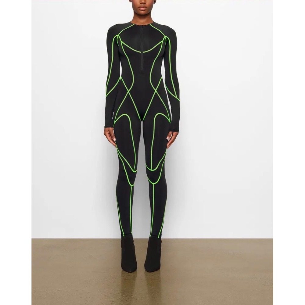 SKIMS Moto Contour Catsuit Onyx Black Neon Green Trim Zip Up Full Body‎ Size 4X
